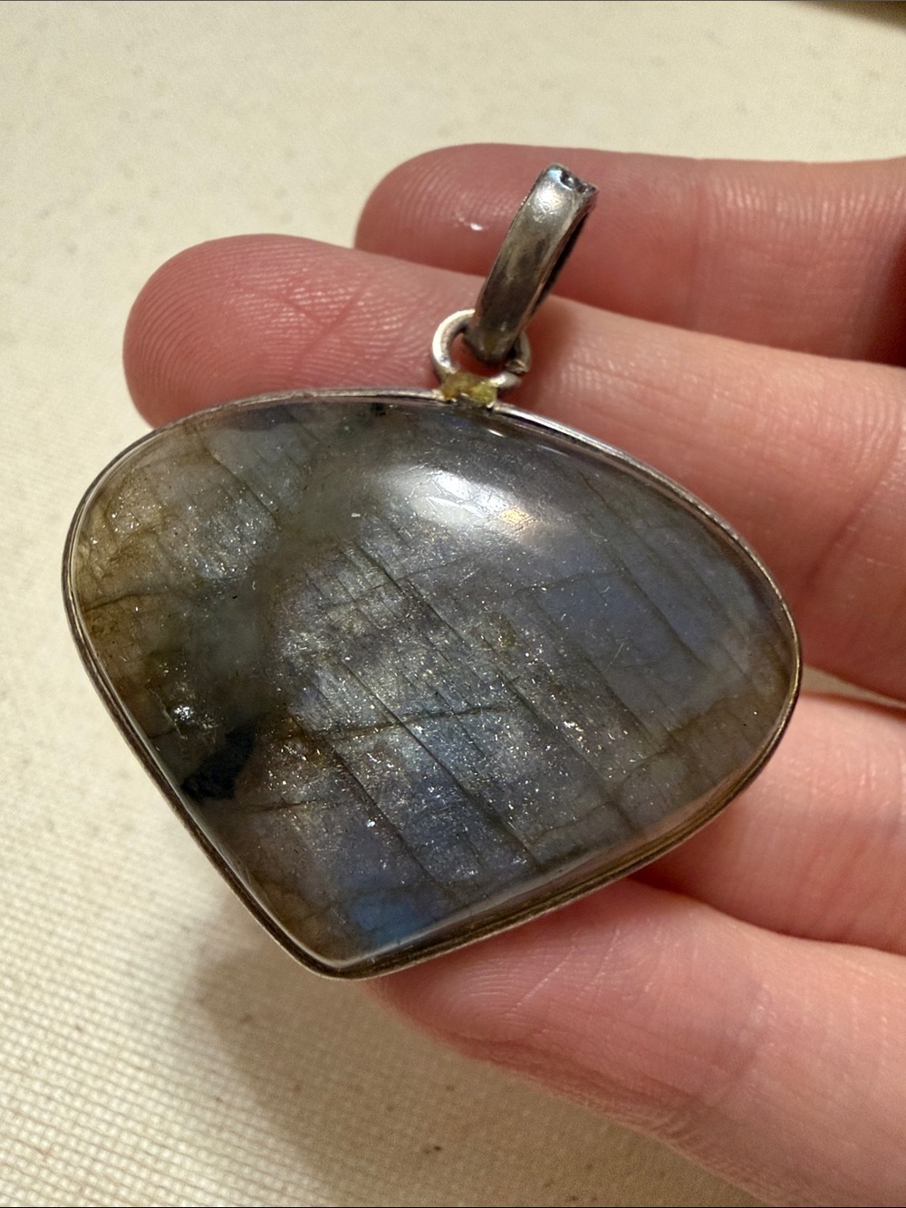 Handmade Sterling Silver 925 Labradorite Pendant